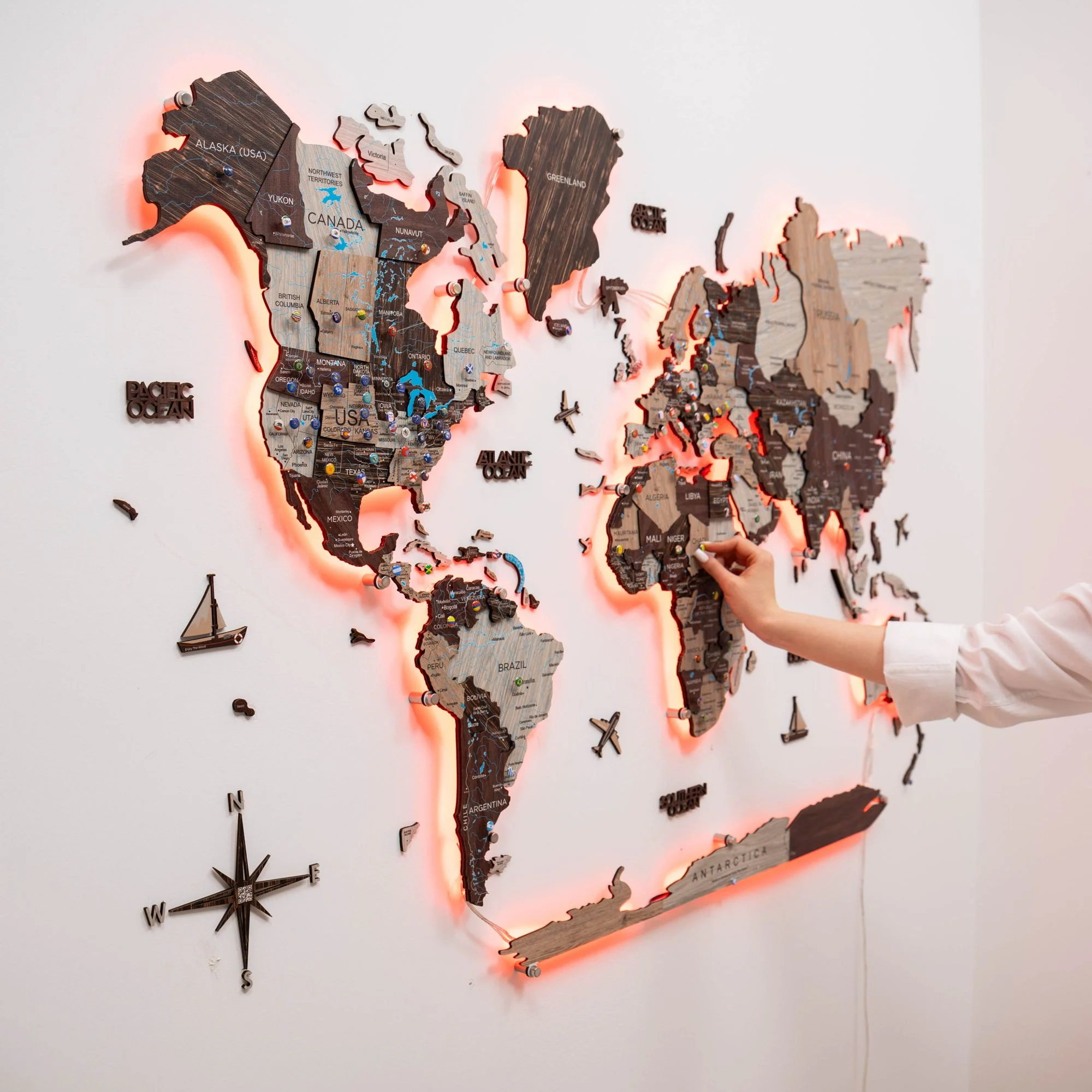 3D LED / LUMINOUS Wooden World Map 3.0 Cappuccino - Image 13