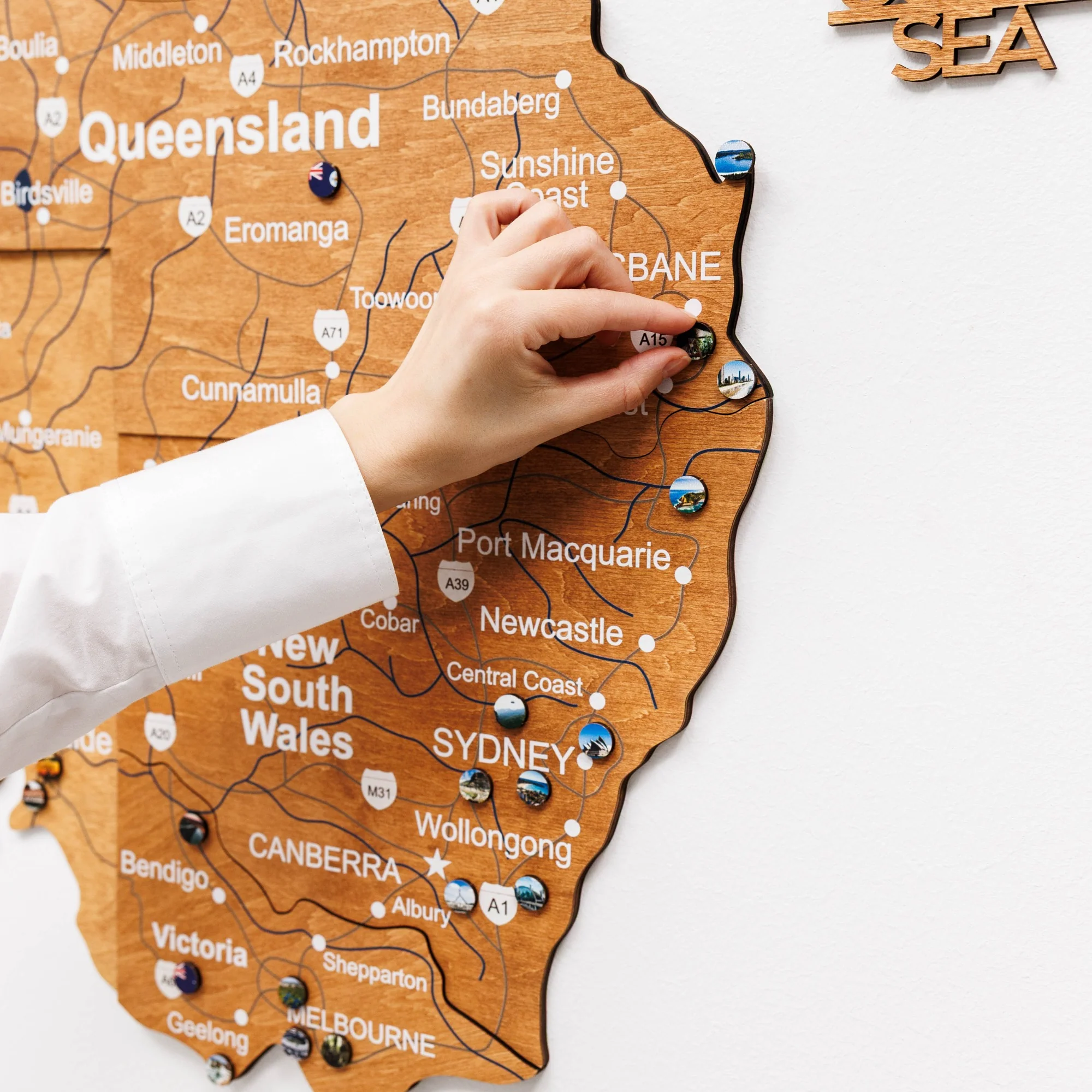 3D Wooden Map of Australia - Oak - Image 5