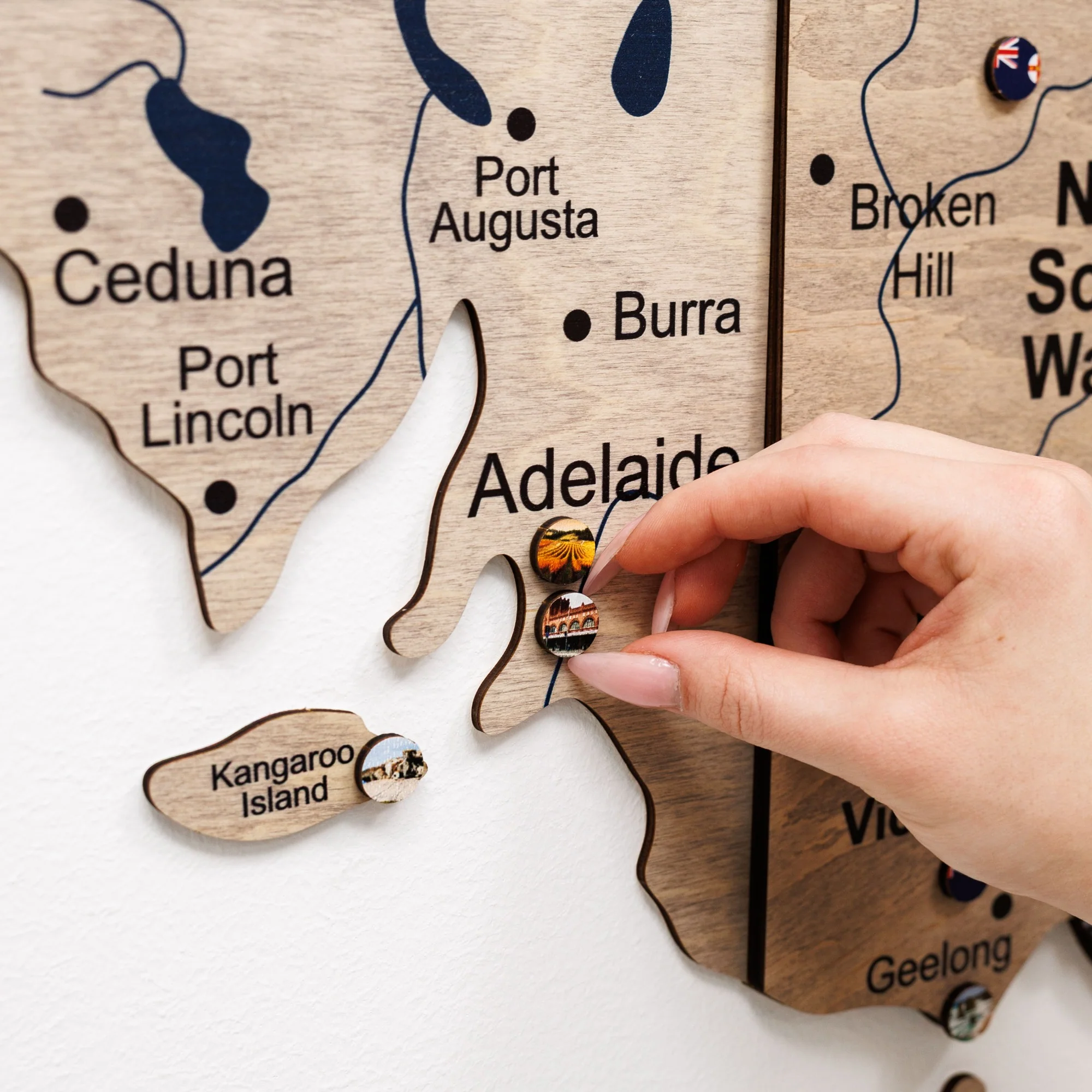 3D Wooden Map of Australia - Terra - Image 5