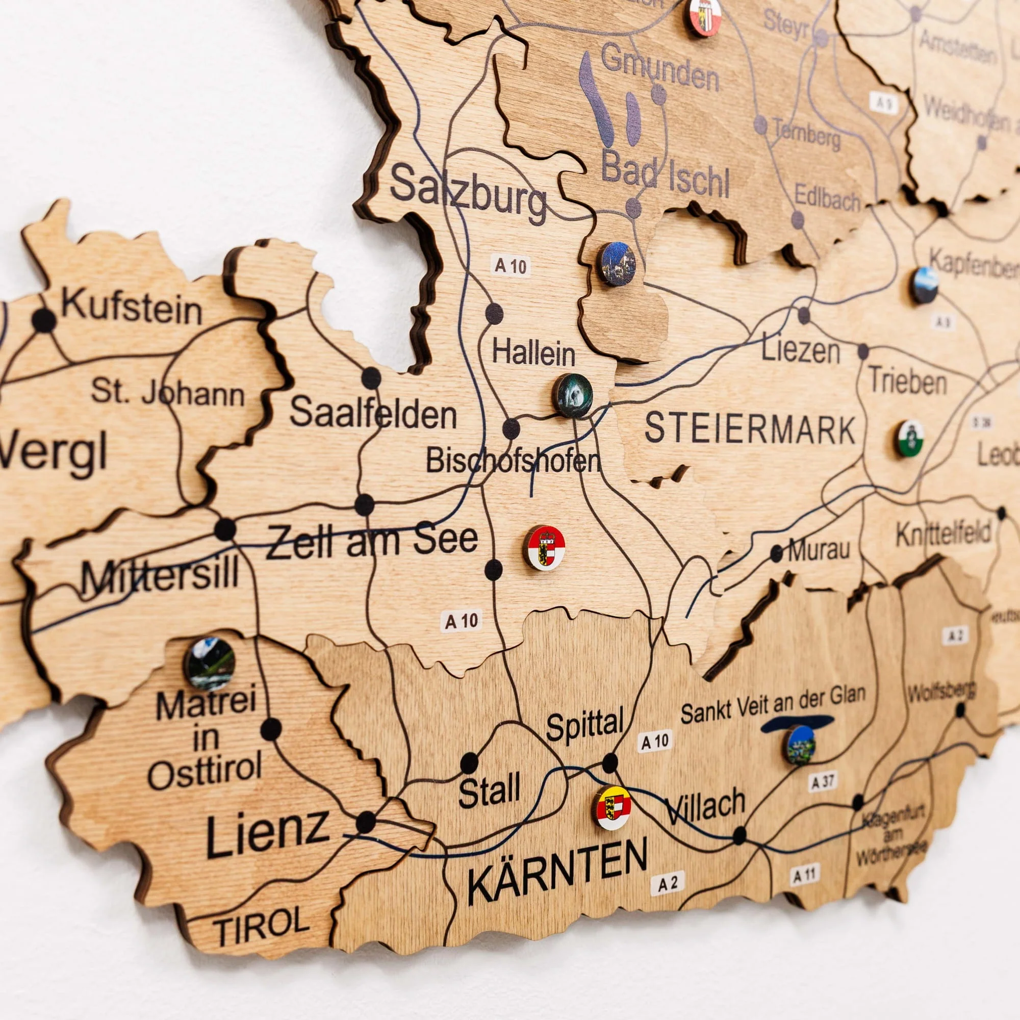 3D Wooden Map of Austria - Gold - Image 6