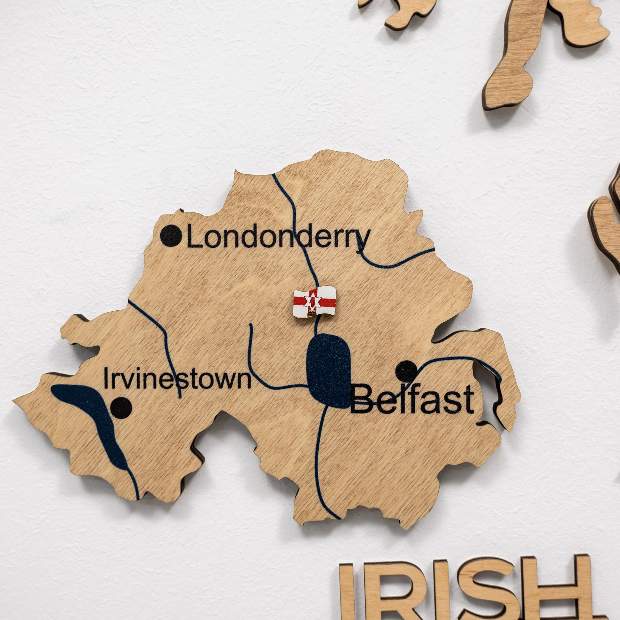 3D Wooden Map of the United Kingdom - Gold - Image 12
