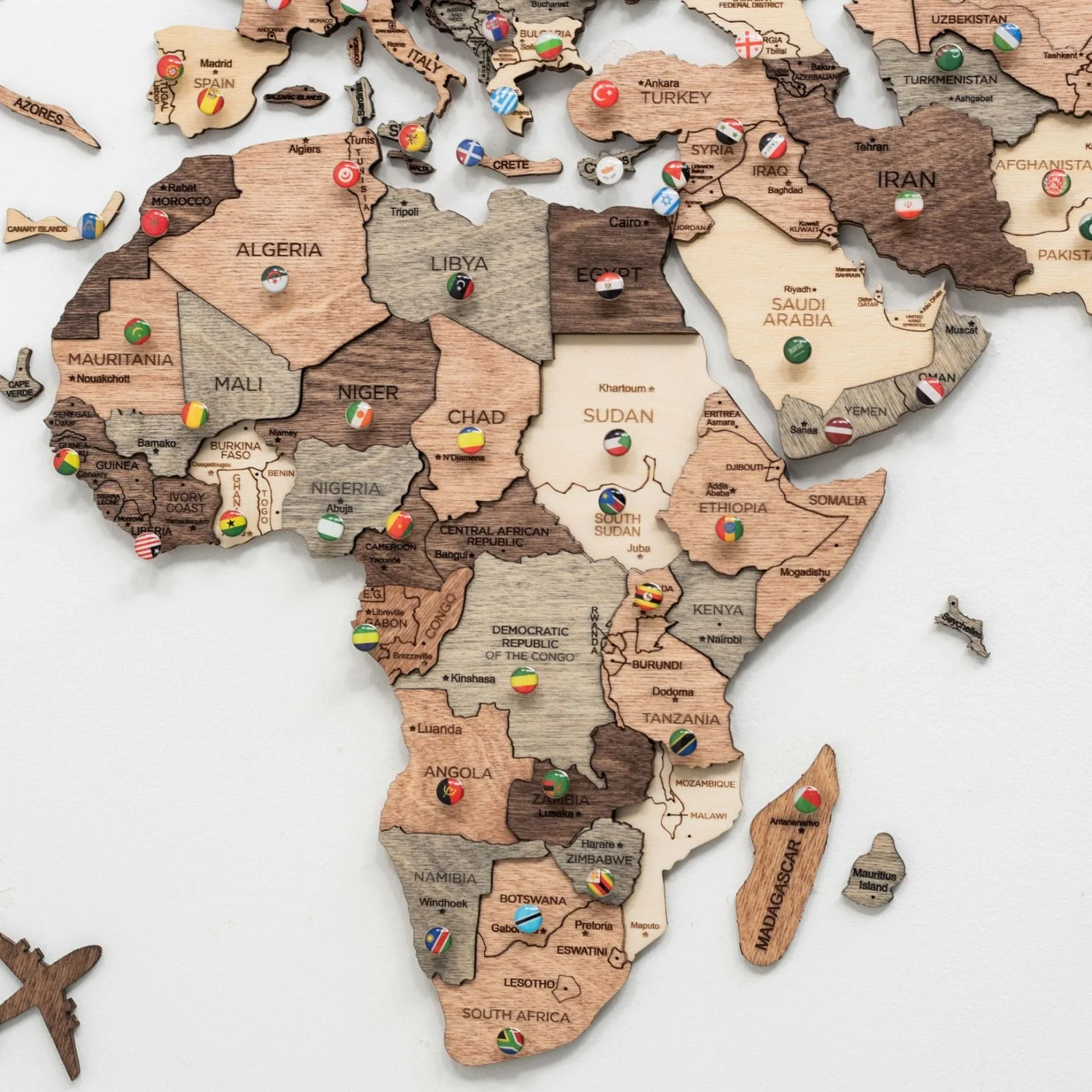3D Wooden World Map Smokey - Image 5