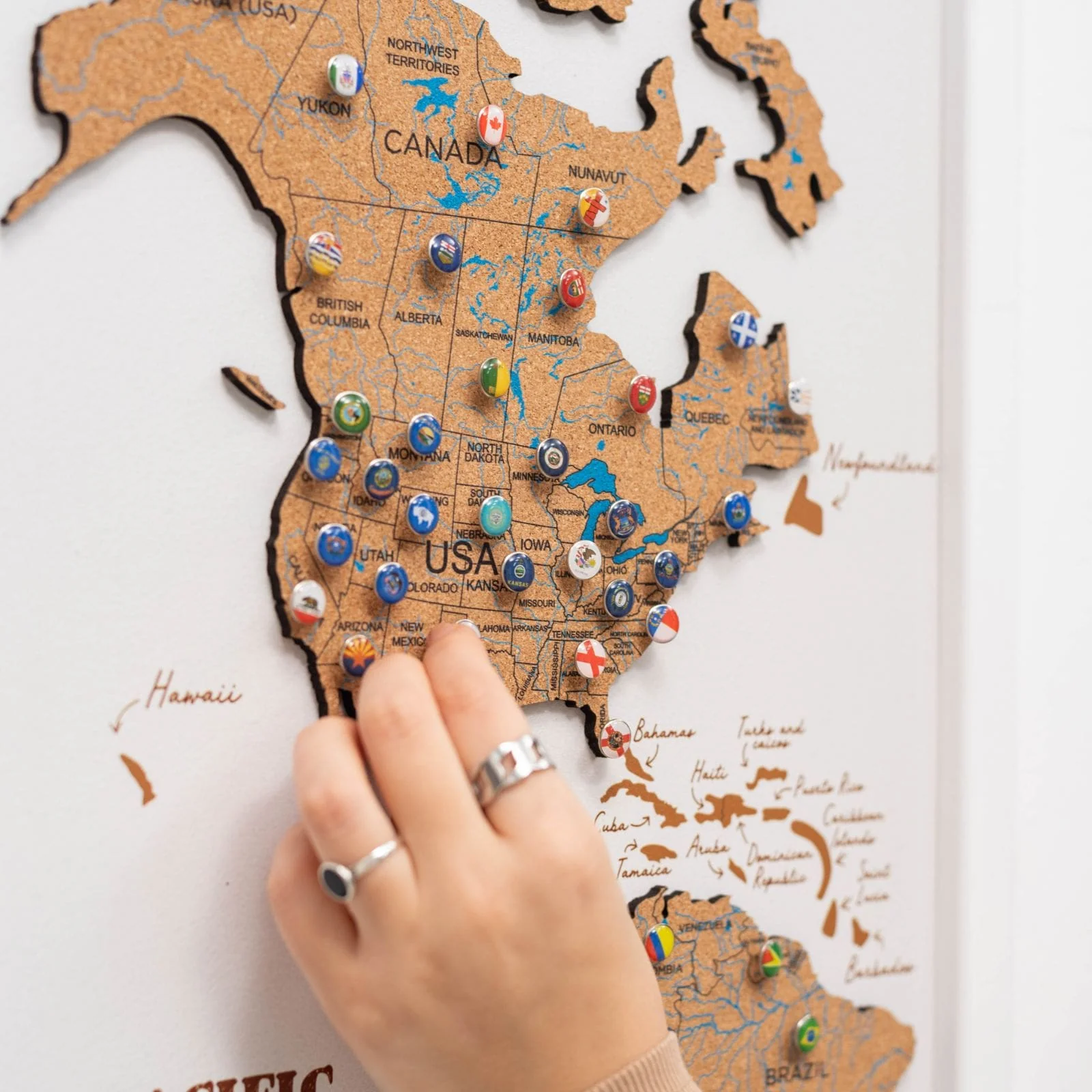 Cork world map triptych - White - Image 3