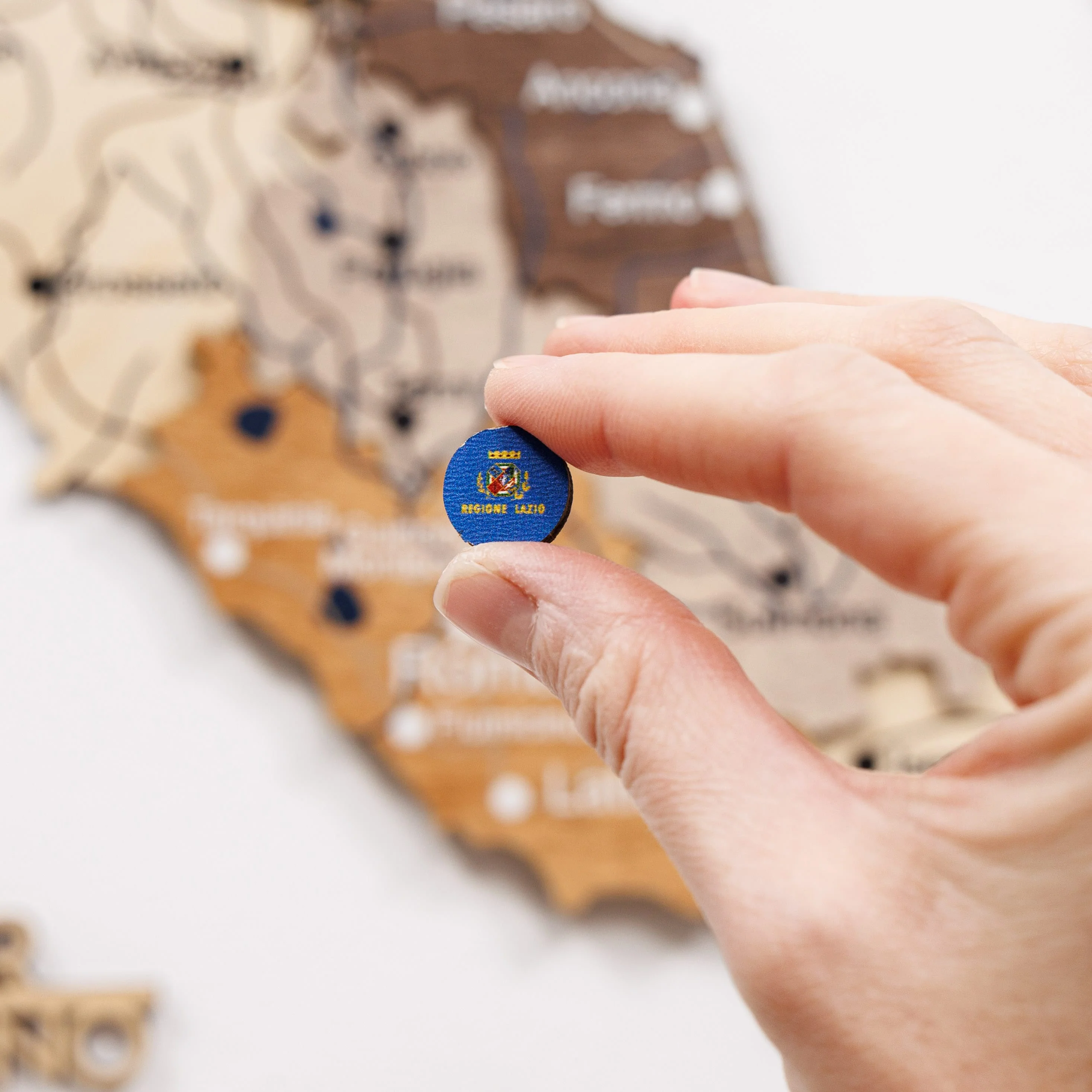 Italy Flag Pins - Image 4