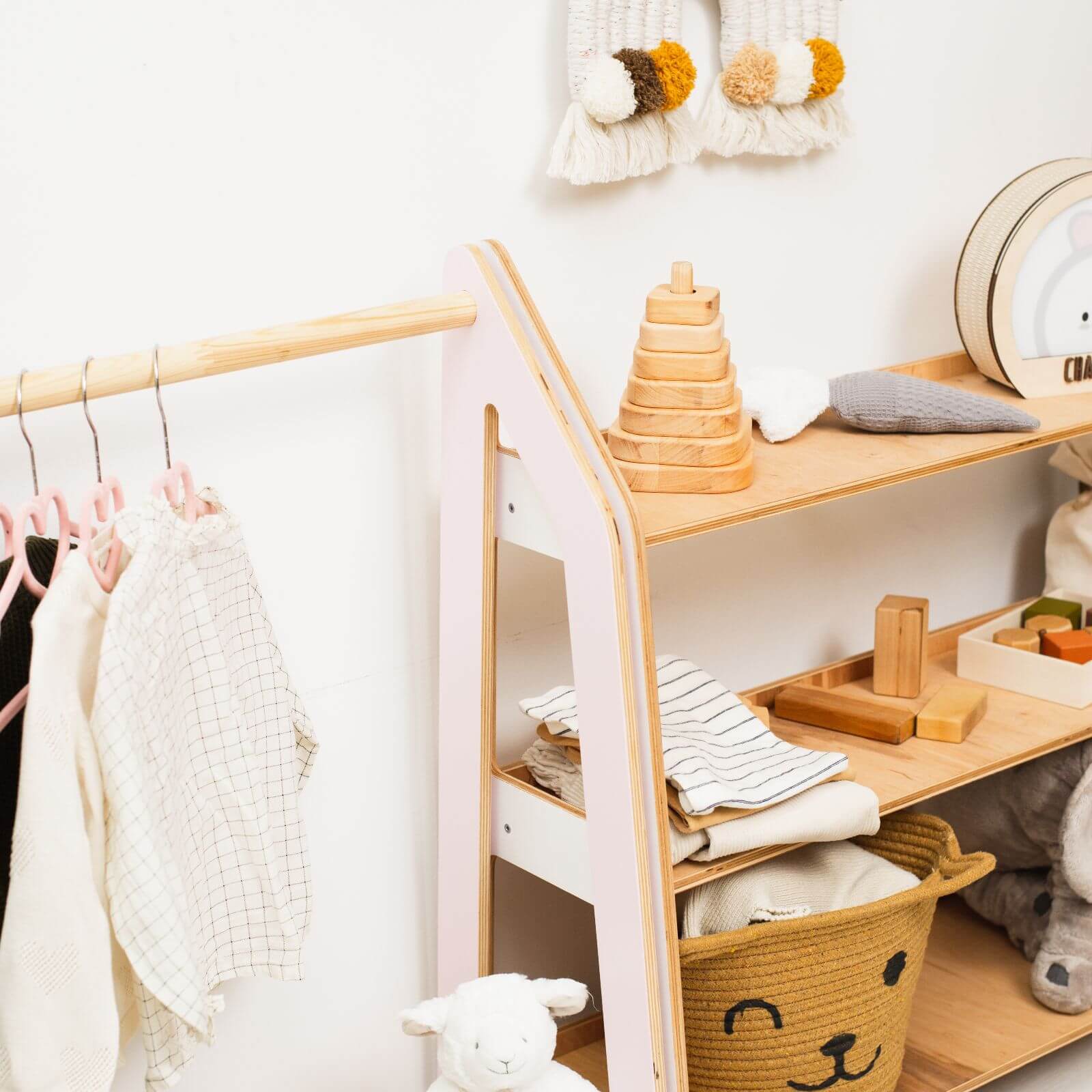 Kids Clothing Rack - Image 8