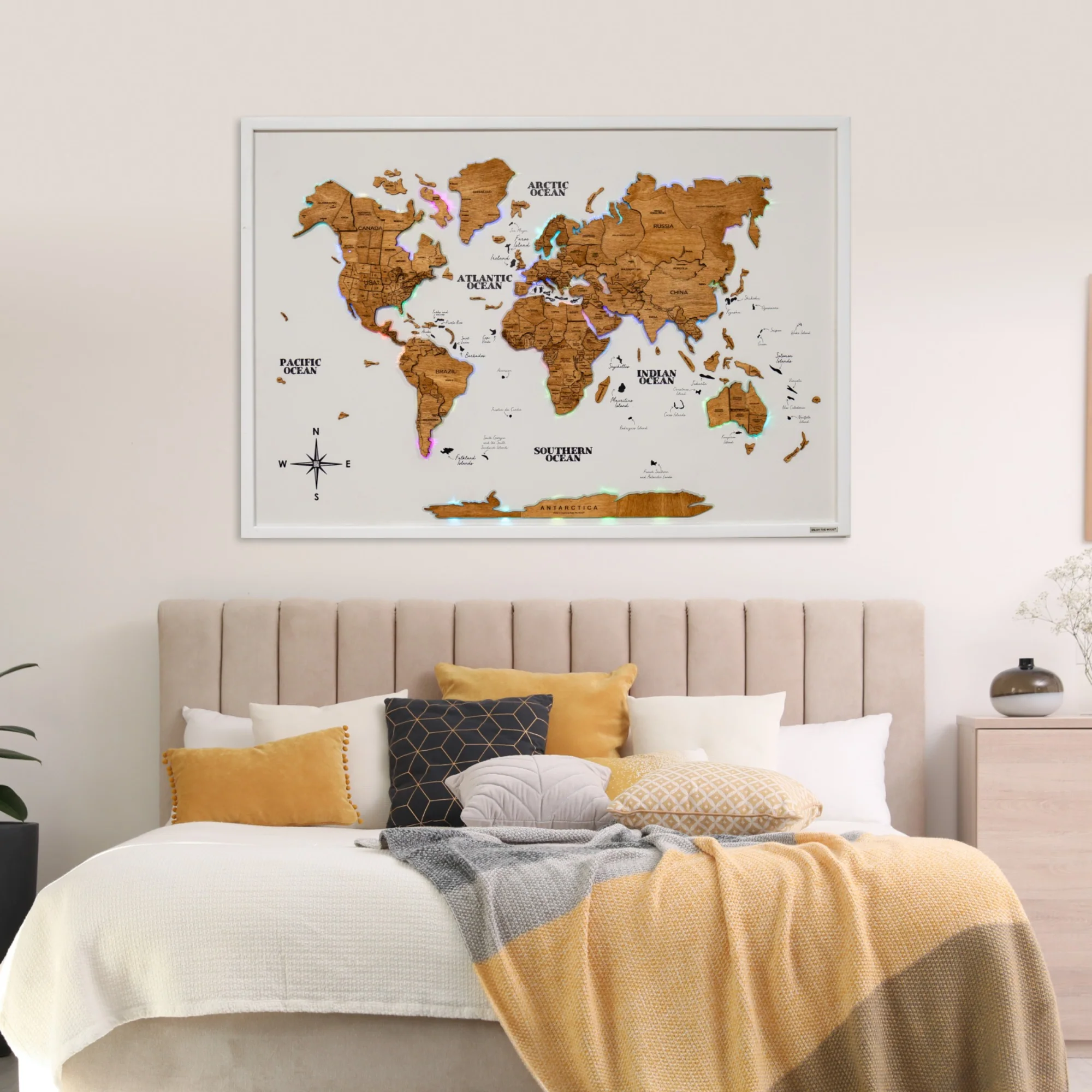 Map on Board LED 2.0 Oak - Image 14