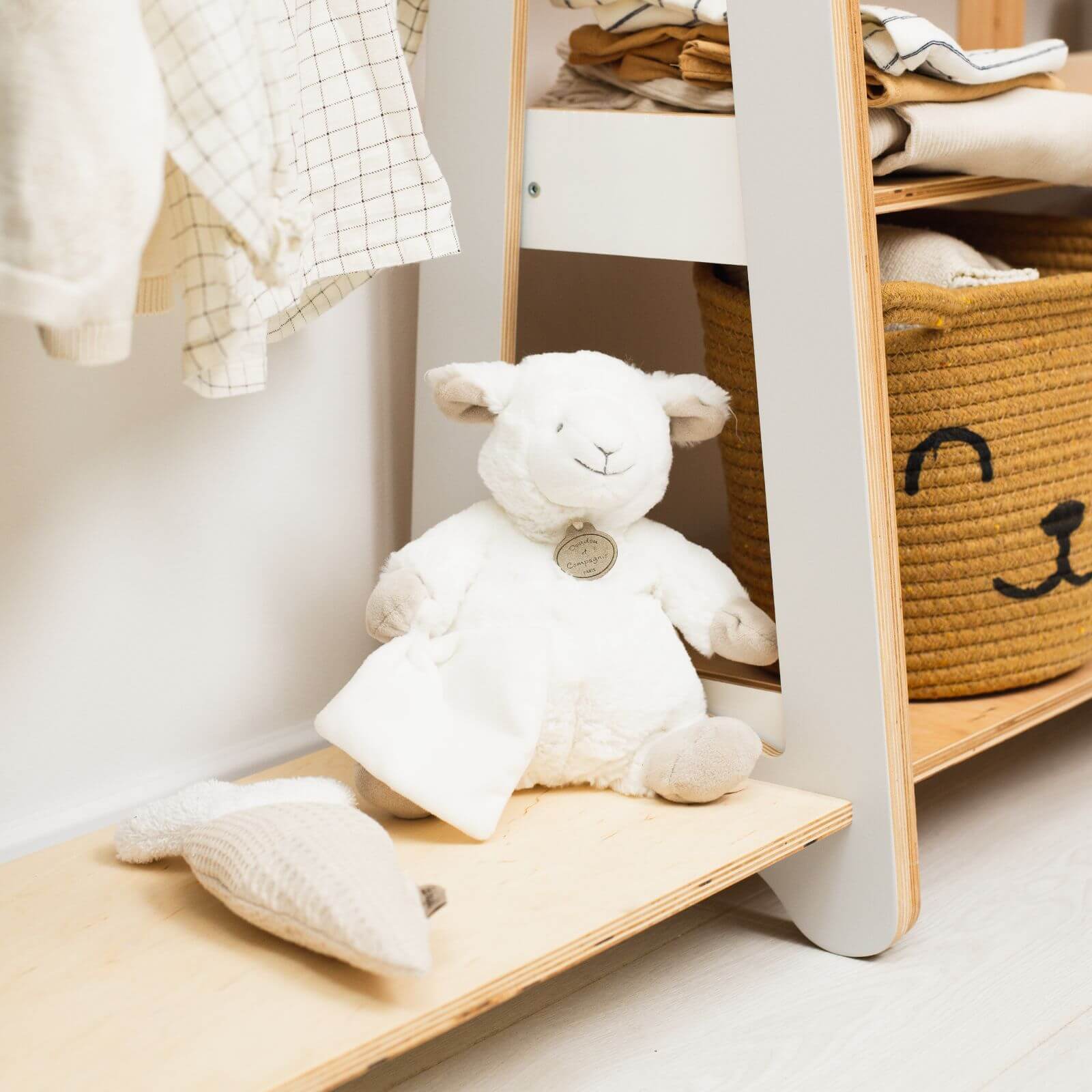 Montessori Clothes Rack - Image 8