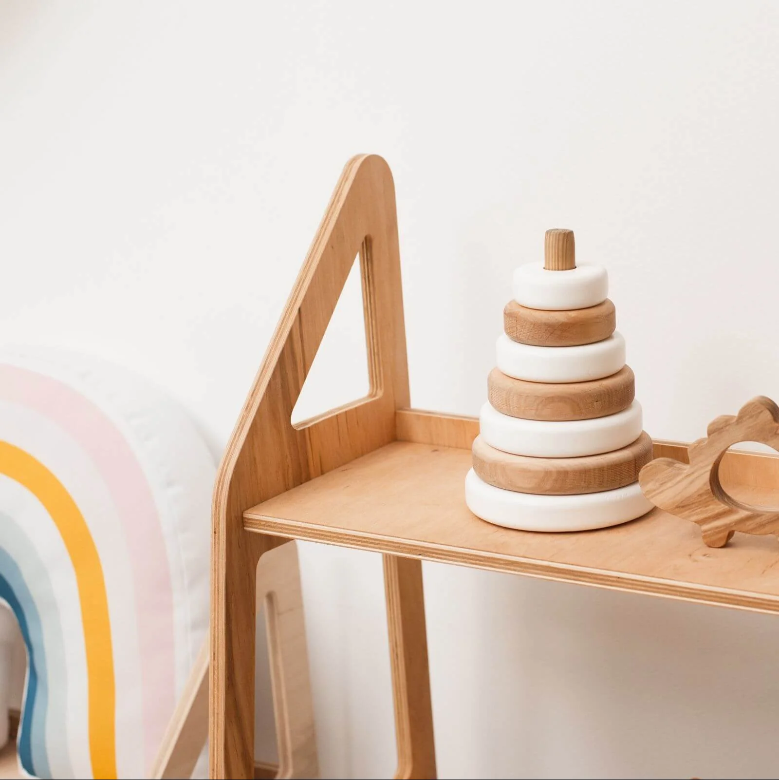 Montessori Toy Shelf - Image 3