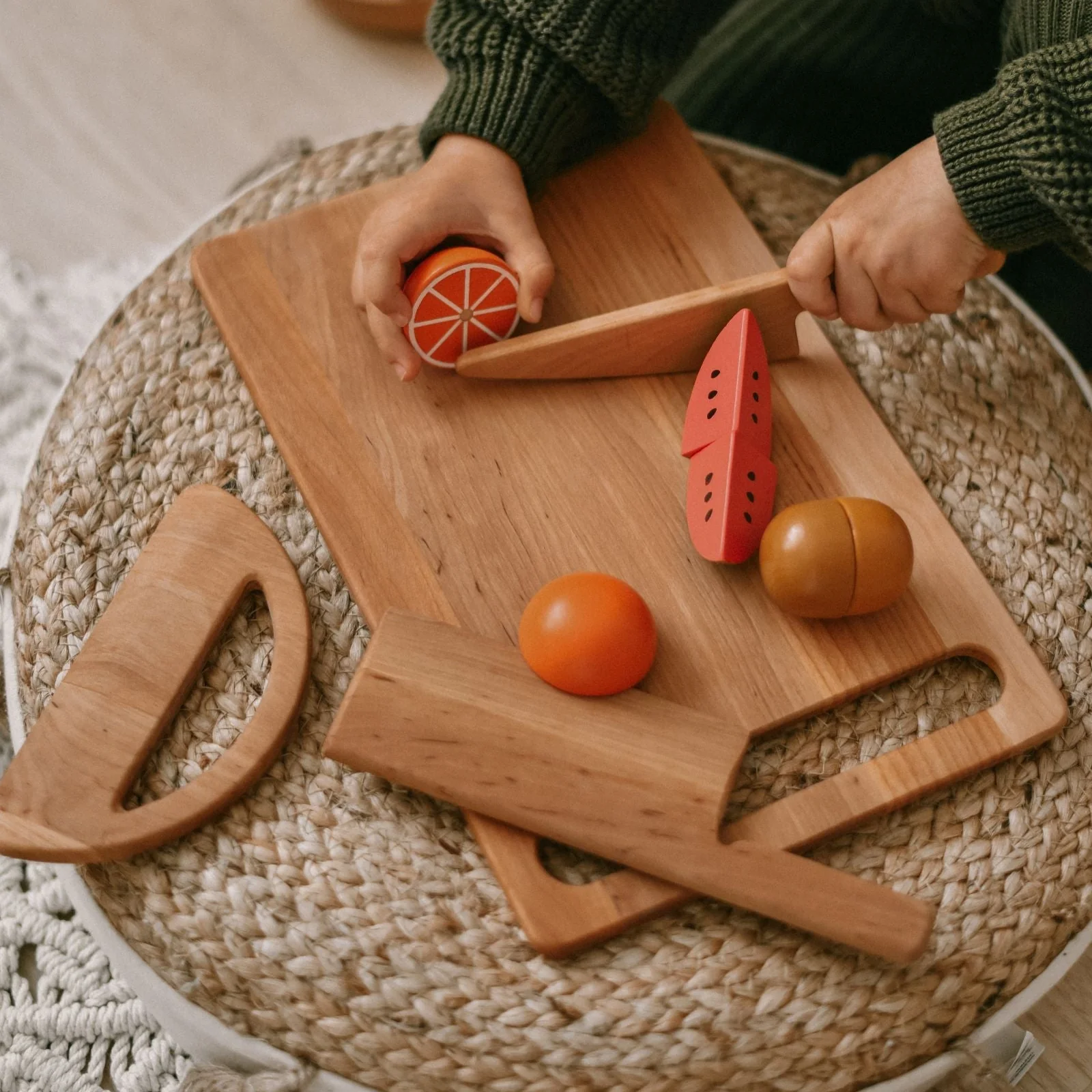 Safe Cutting Board and Knives - Image 10