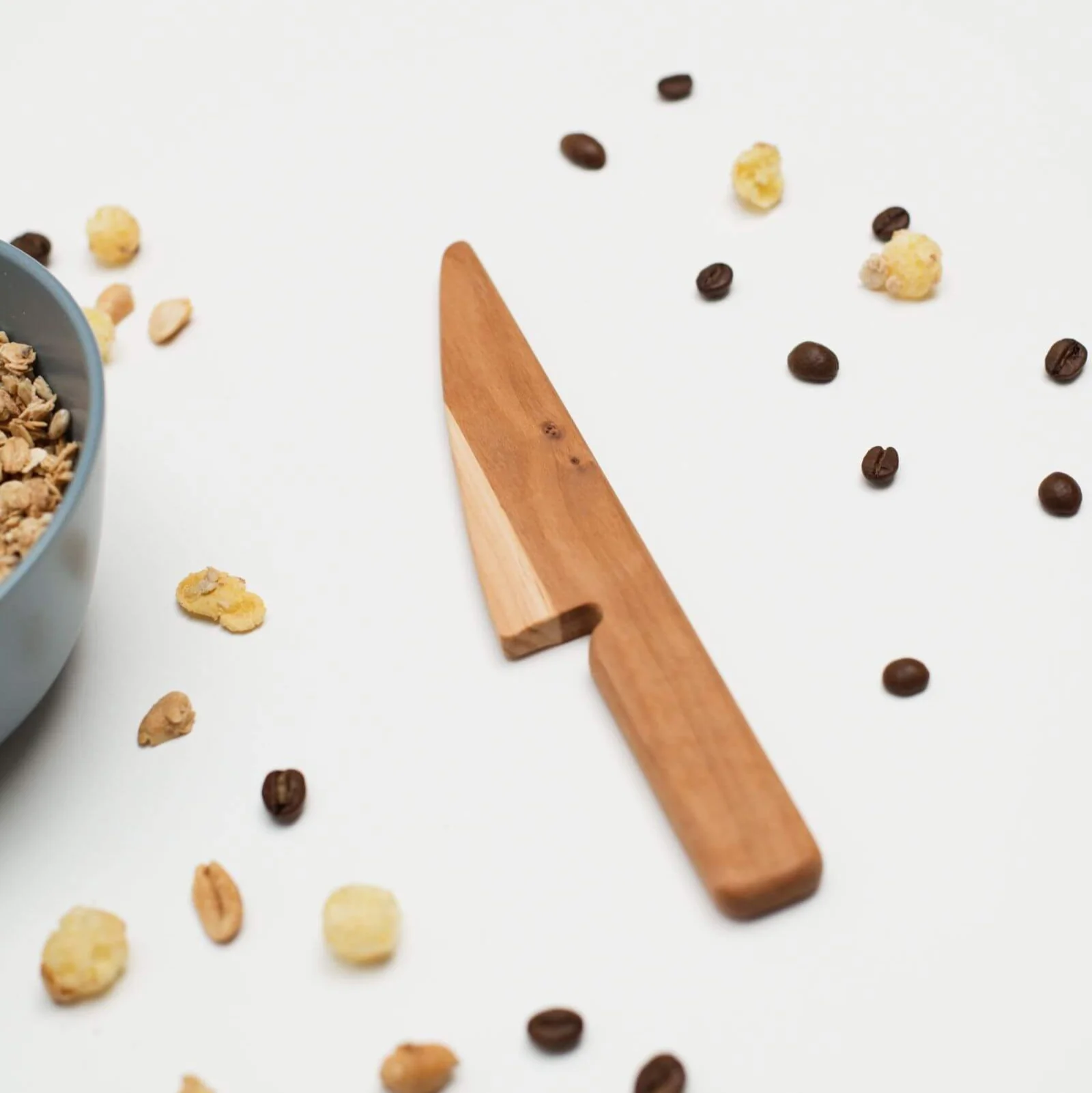 Safe Cutting Board and Knives - Image 6