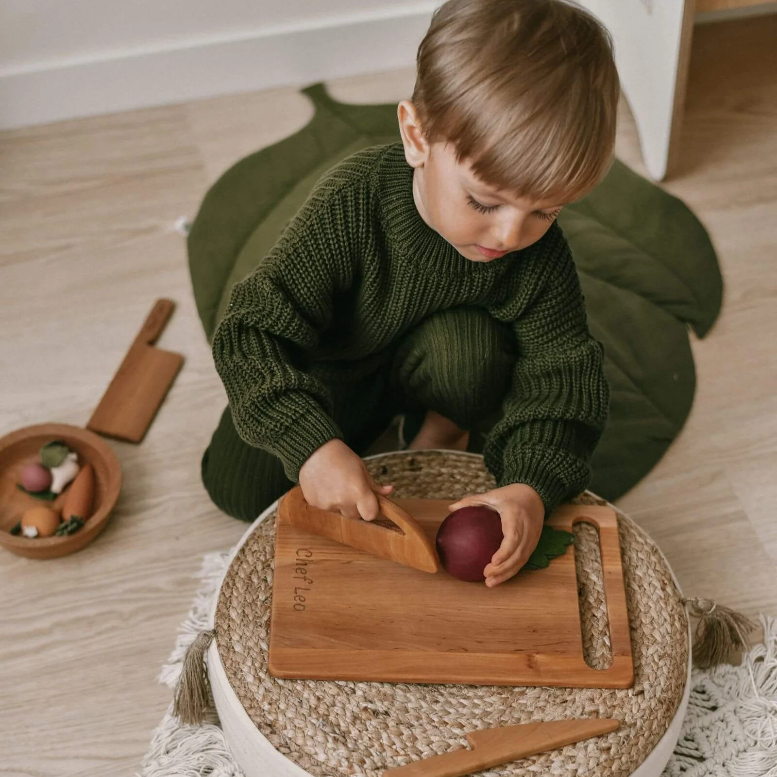 Safe Cutting Board and Knives - Image 8