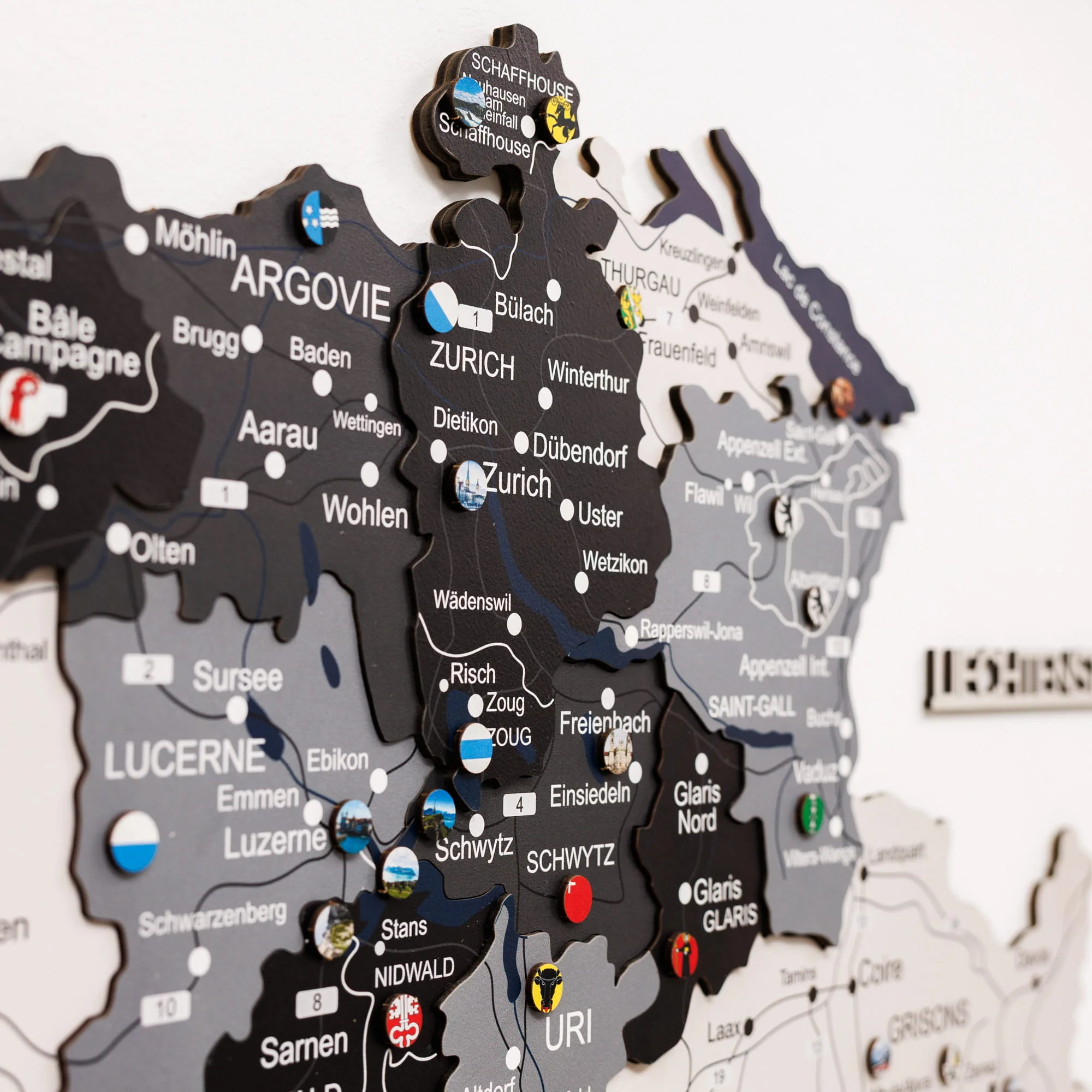 Switzerland Landmarks Pins - Image 2