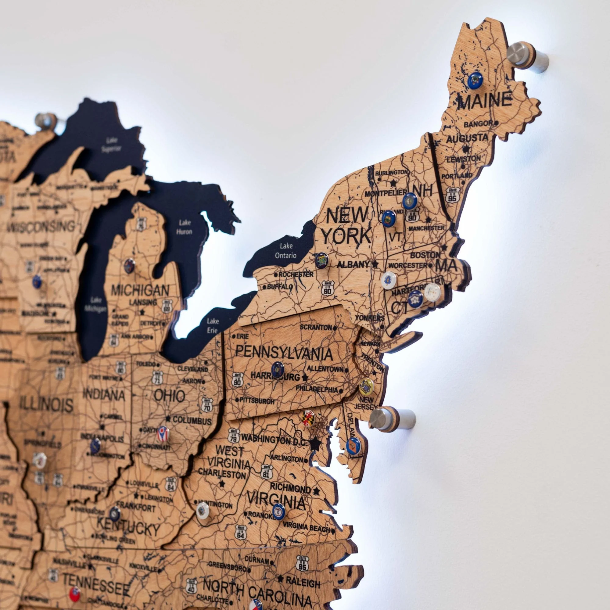 Wooden 3d LED Map of USA  - Gold - Image 16