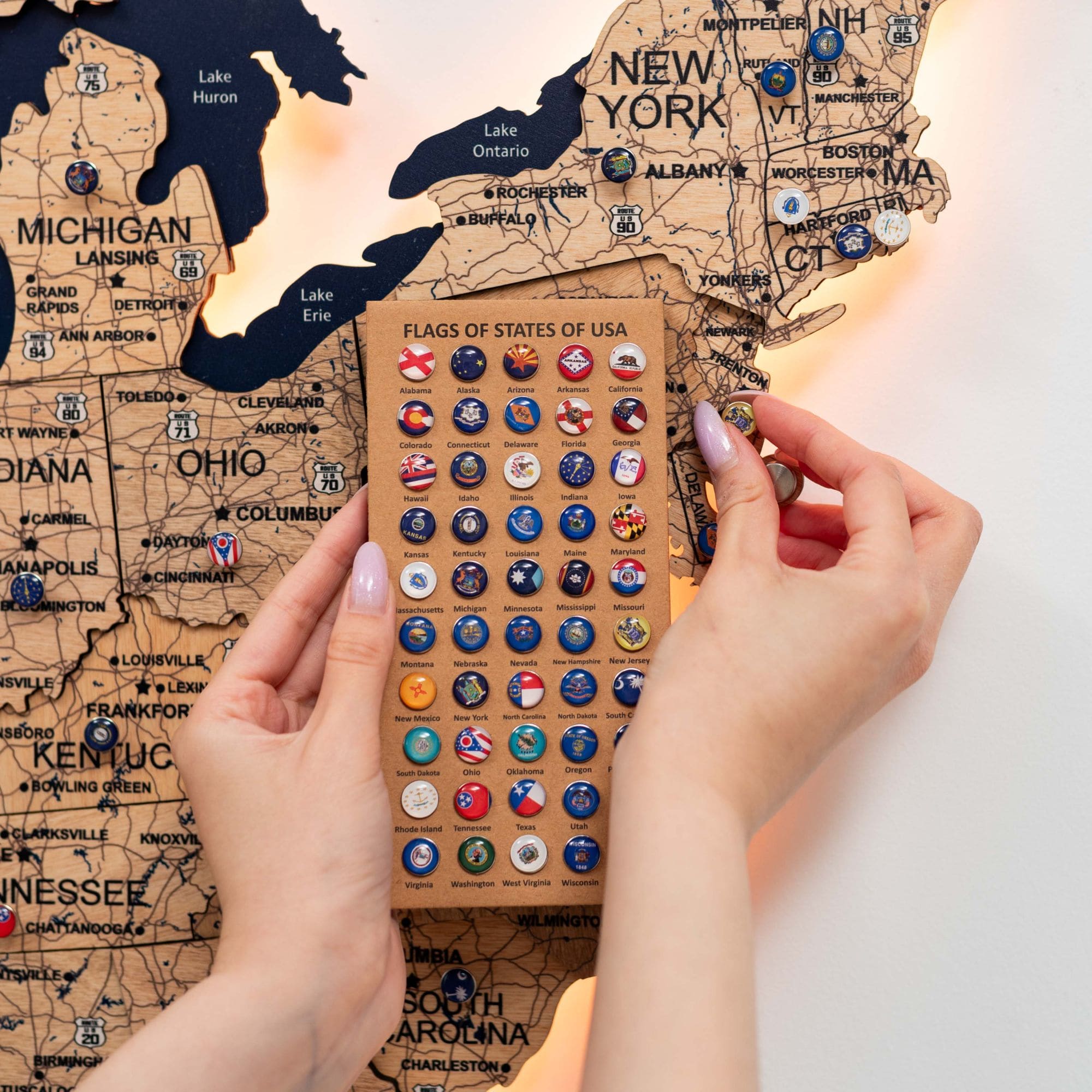 Wooden 3d LED Map of USA  - Gold - Image 9