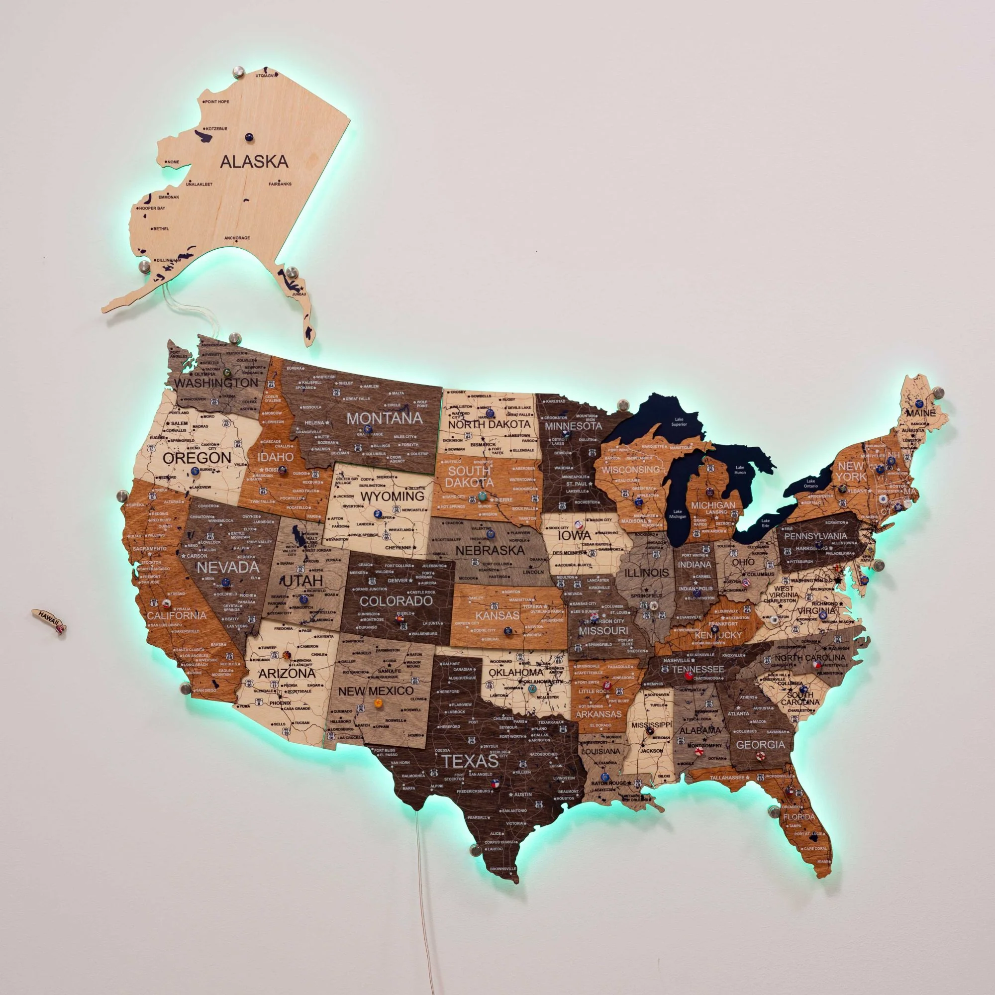 Wooden 3d LED Map of USA - Multicolor - Image 14