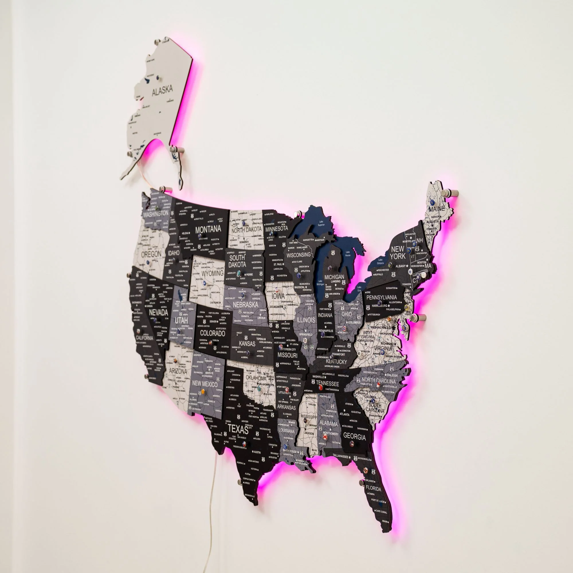 Wooden 3d LED Map of USA - Nordik - Image 12