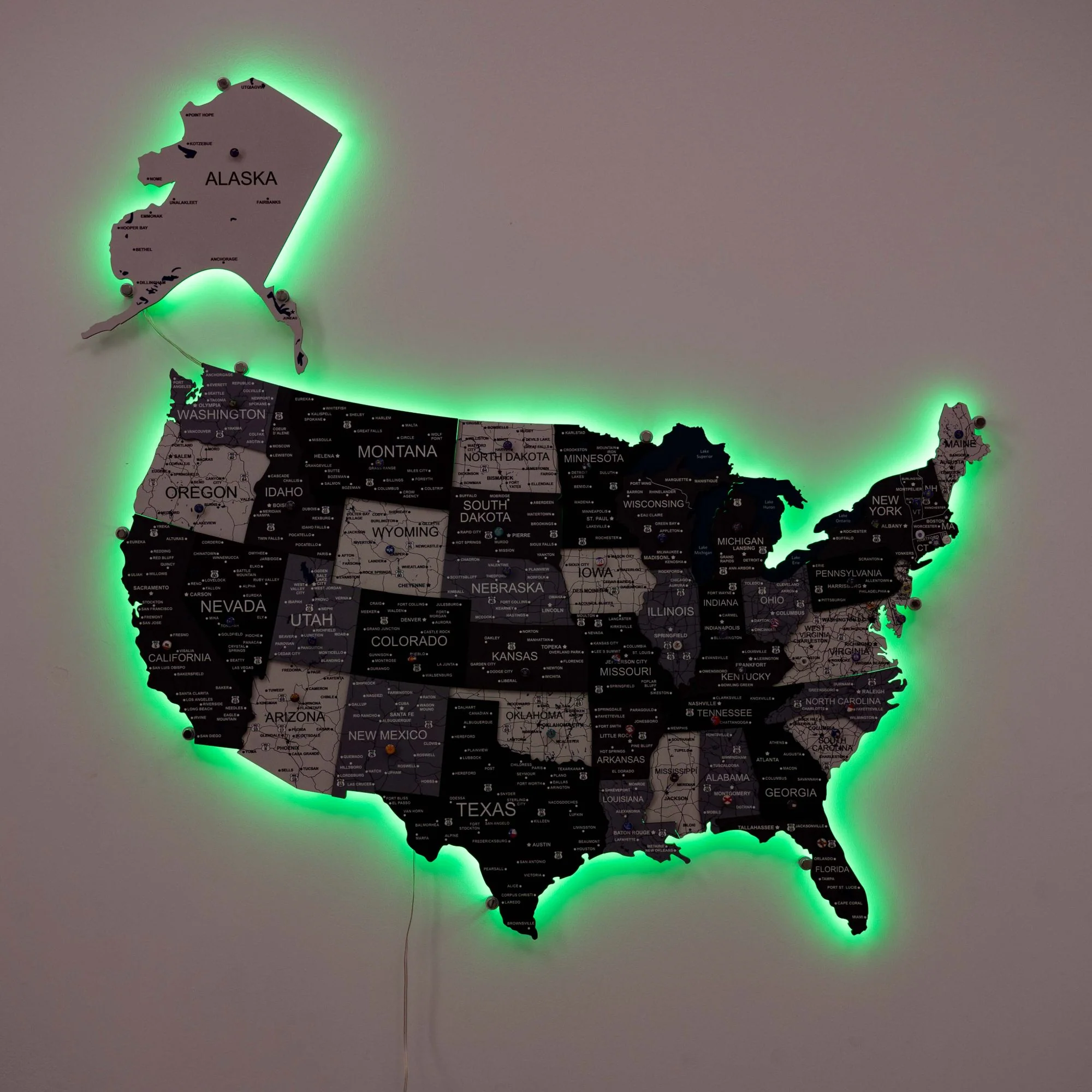 Wooden 3d LED Map of USA - Nordik - Image 9