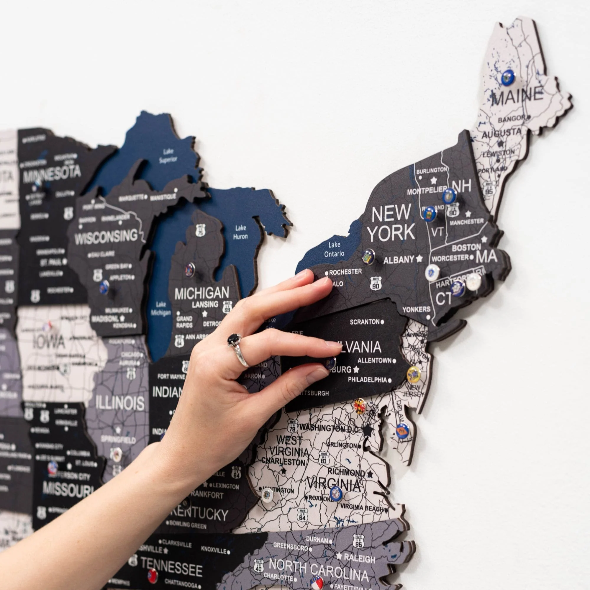 Wooden 3d Map of USA - Nordik - Image 3