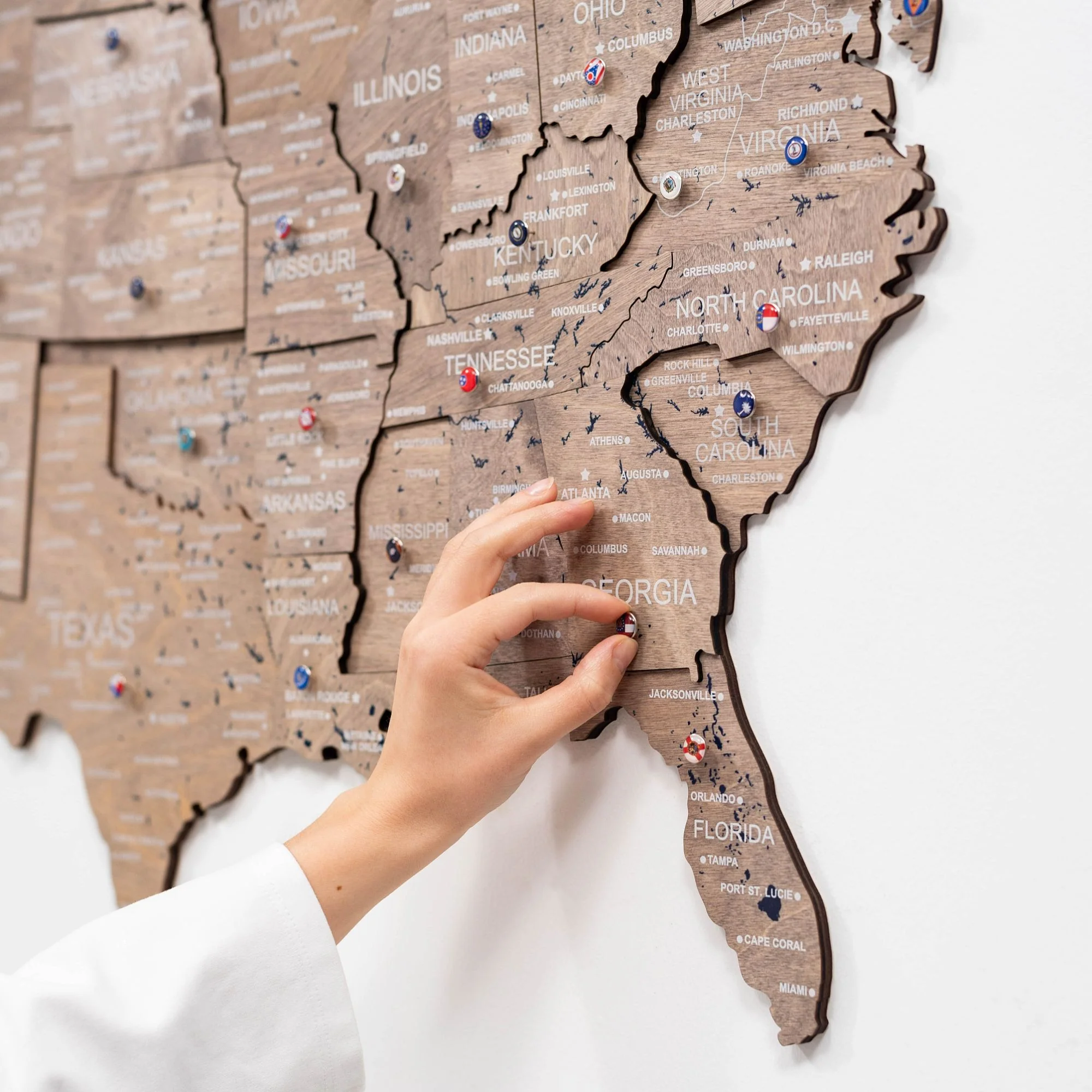 Wooden 3d Map of USA - Terra - Image 2