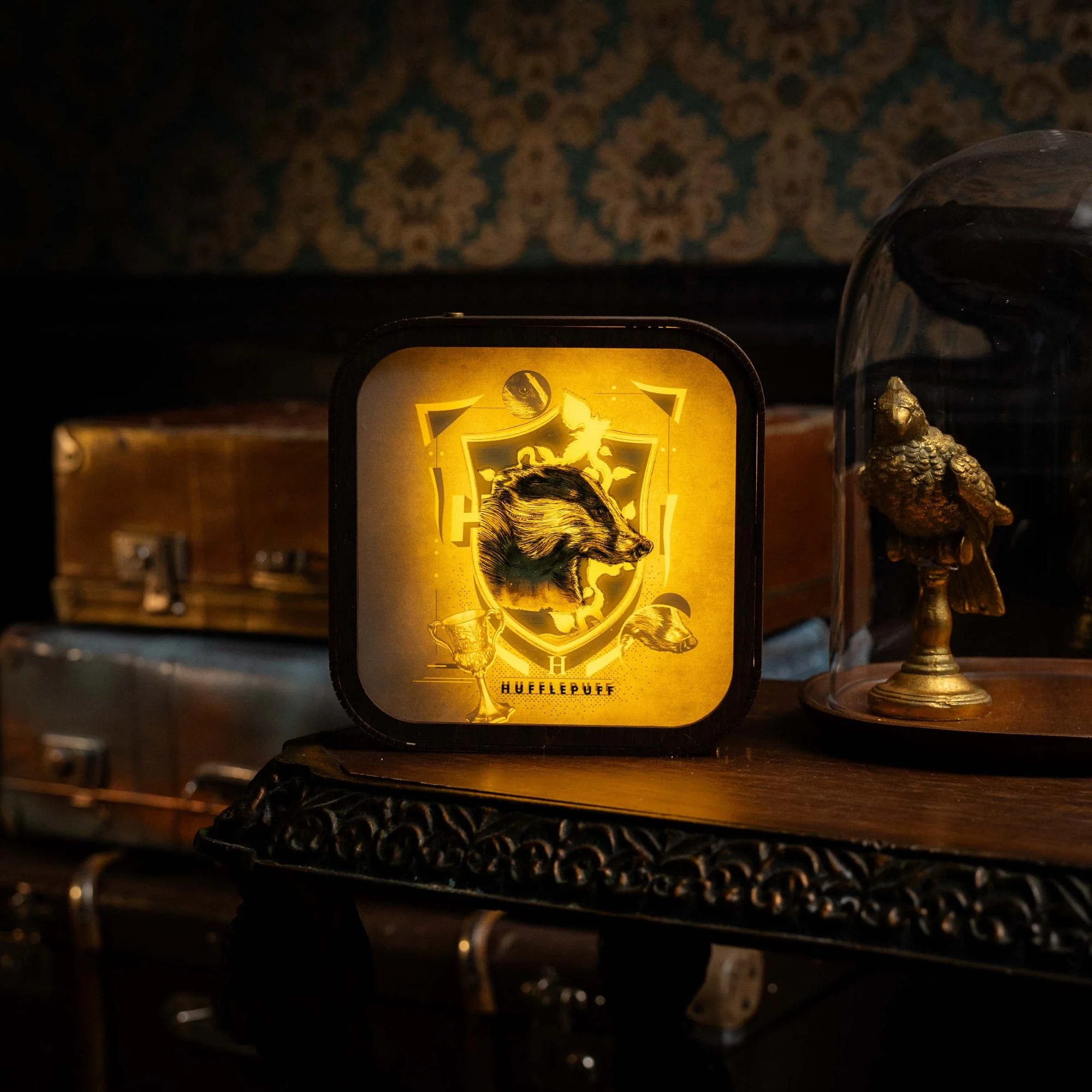 Wooden Acrylic Harry Potter Night Light - Badger of Hufflepuff - Image 3