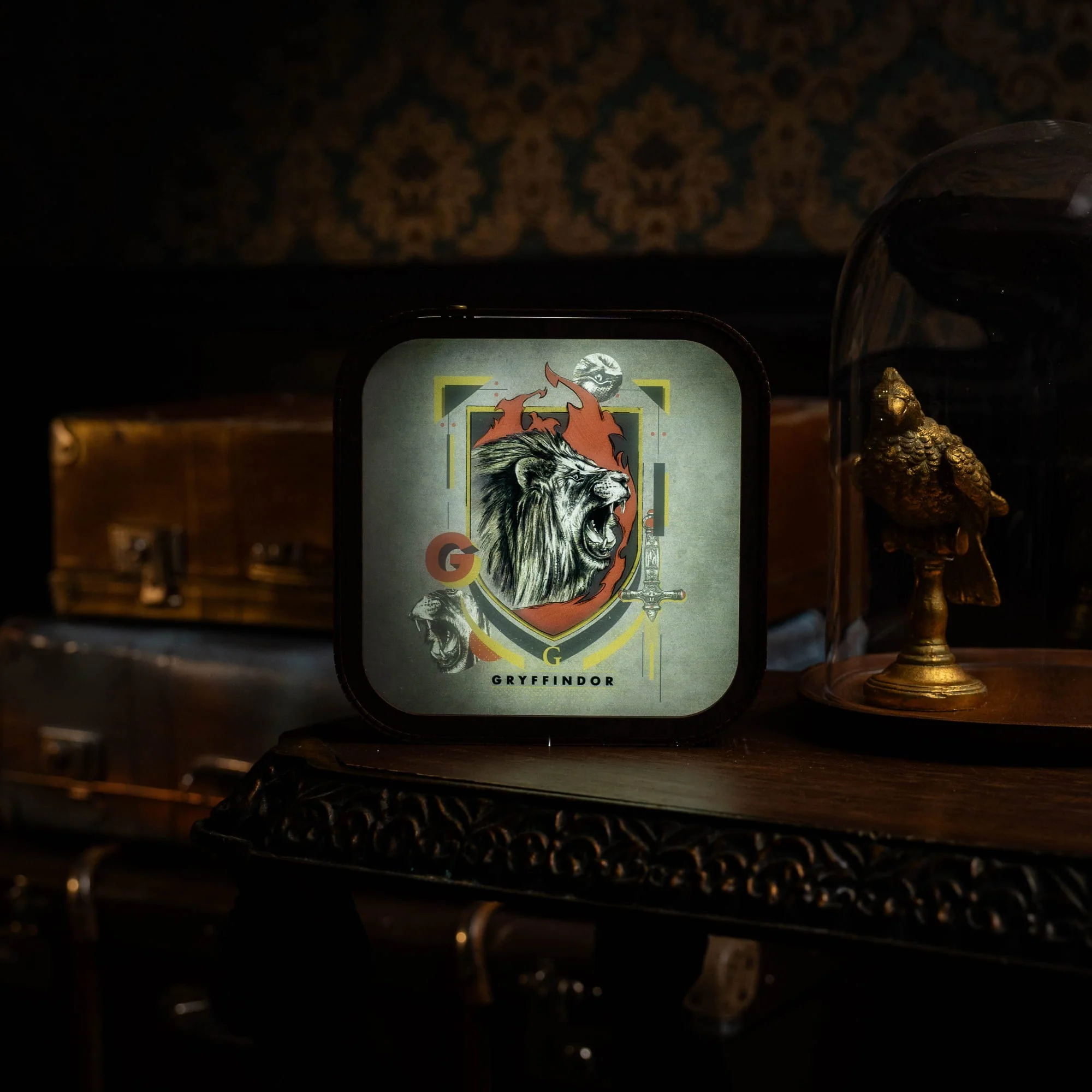 Wooden Acrylic Harry Potter Night Light - Lion of Gryffindor - Image 3