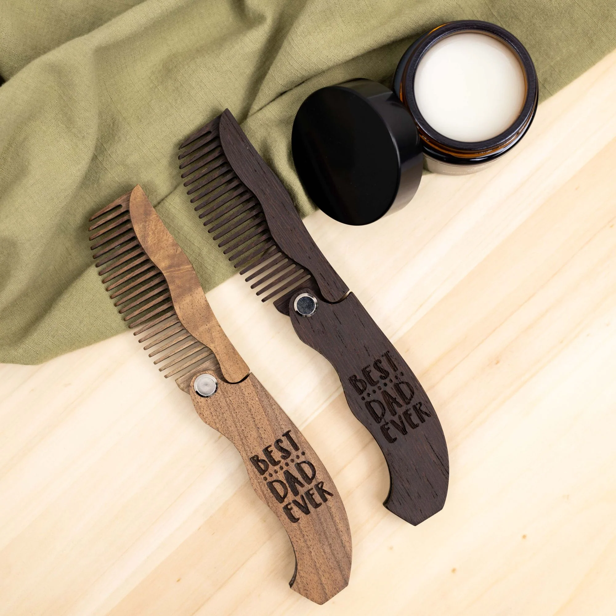 Wooden Beard Comb – Best Dad Ever - Image 5