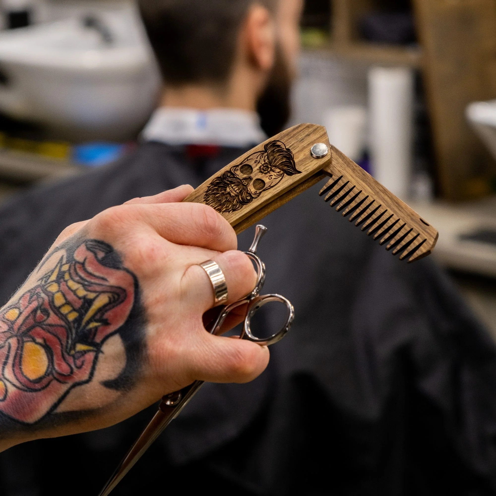 Wooden Beard Comb – Skull Design - Image 4