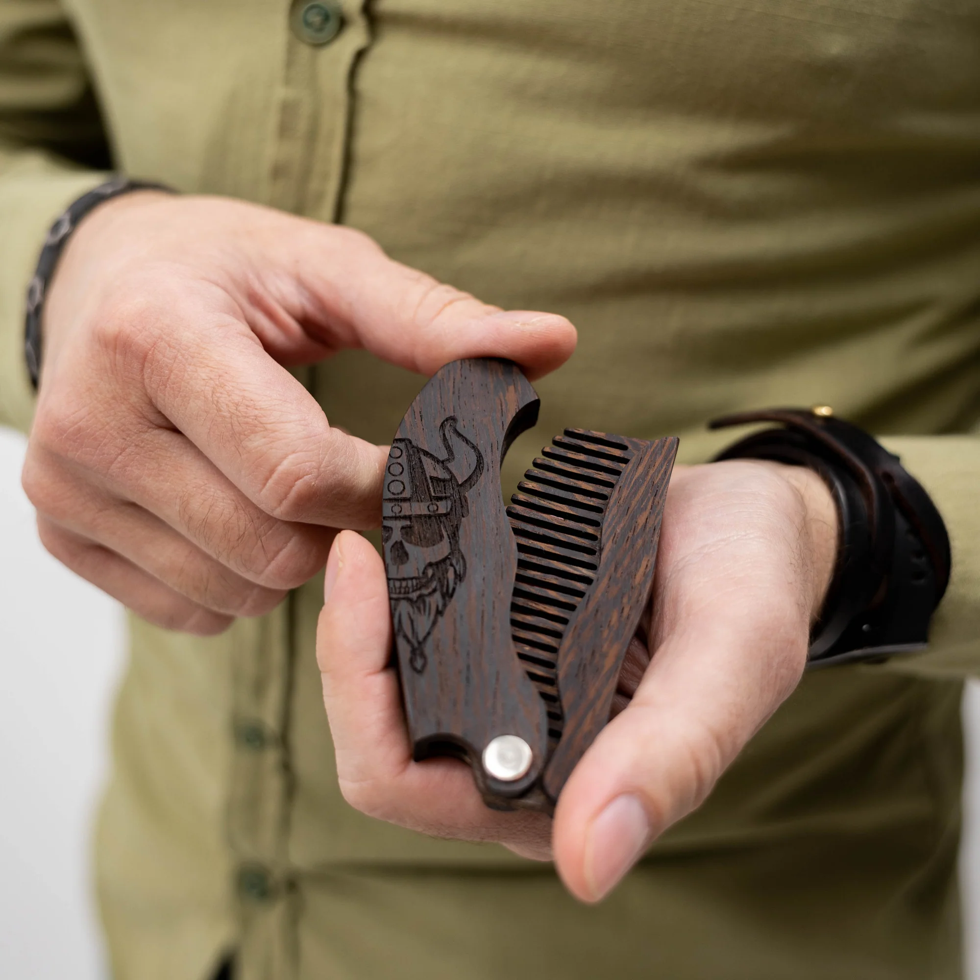 Wooden Beard Comb – Viking Design - Image 3