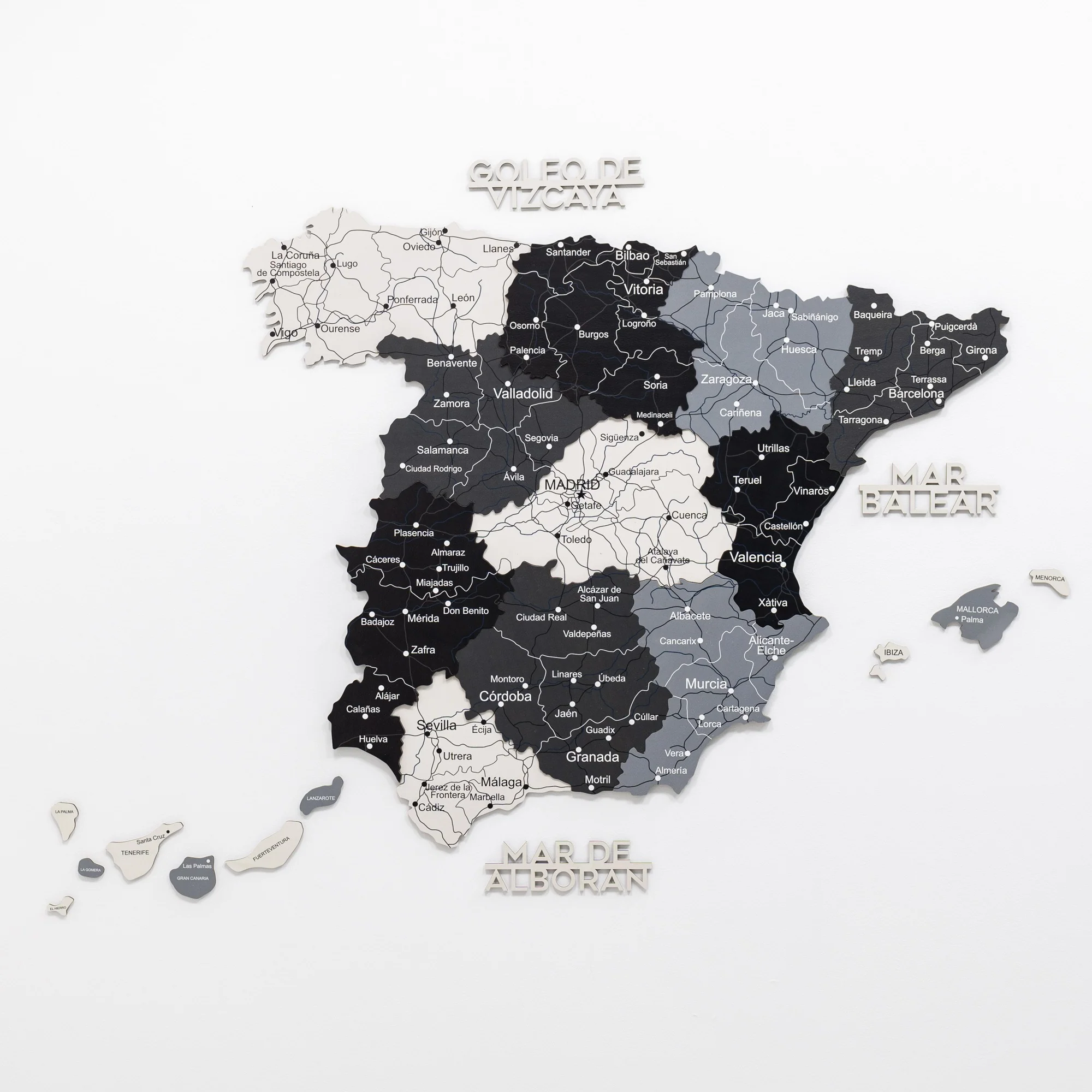 Wooden Map of Spain – Nordik - Image 12