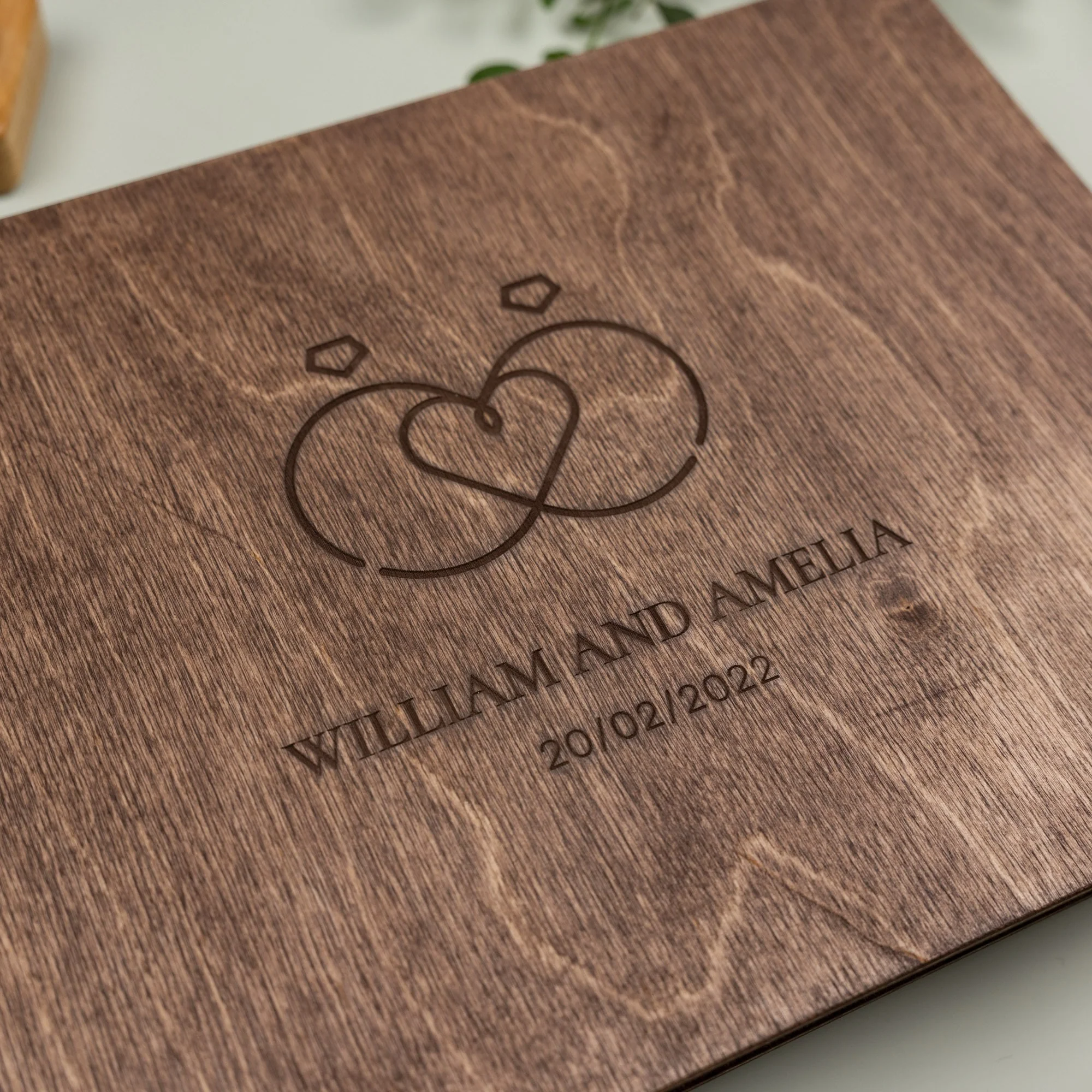 Wooden Photo Album - Rings - Image 2