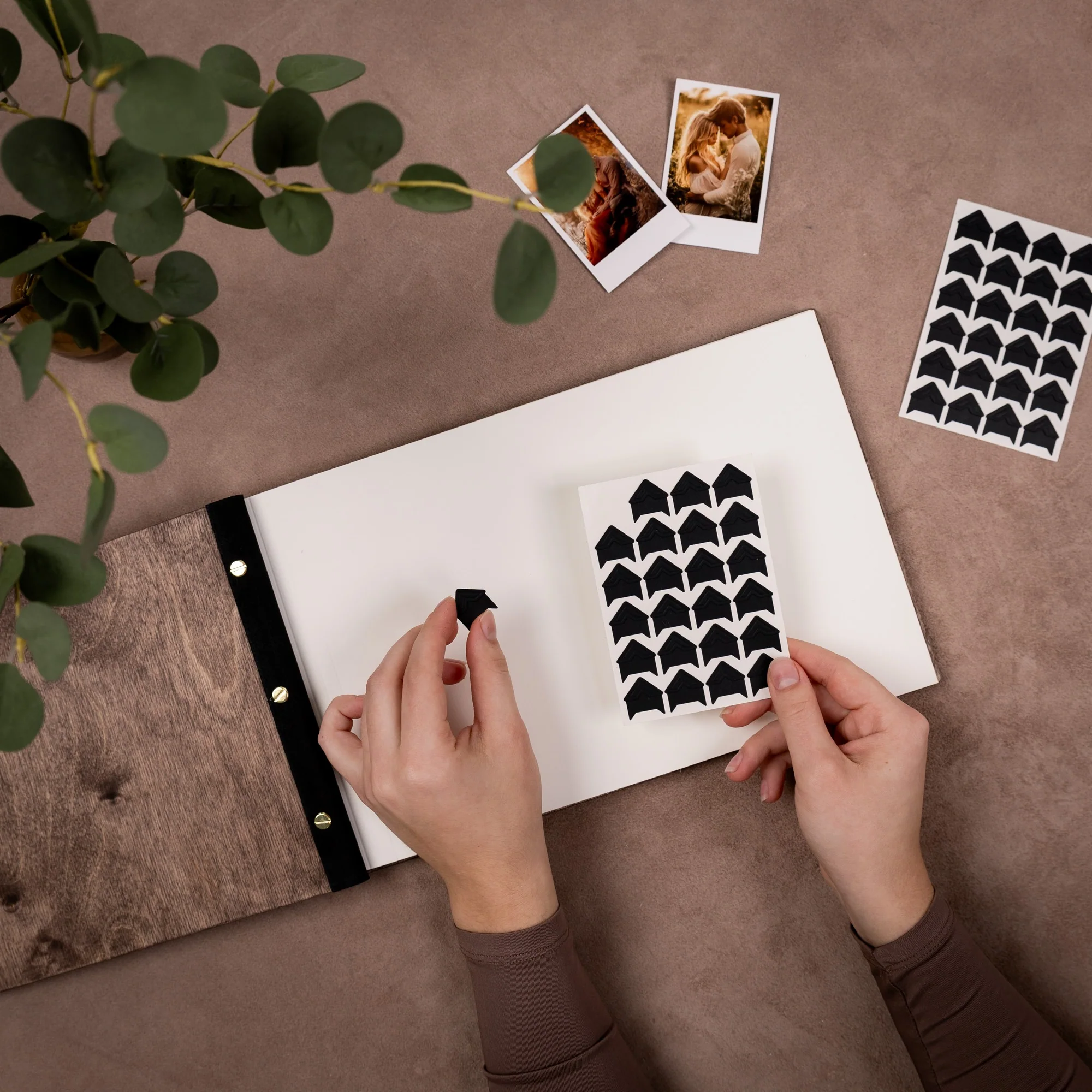 Wooden Photo Album - Monogram - Image 9