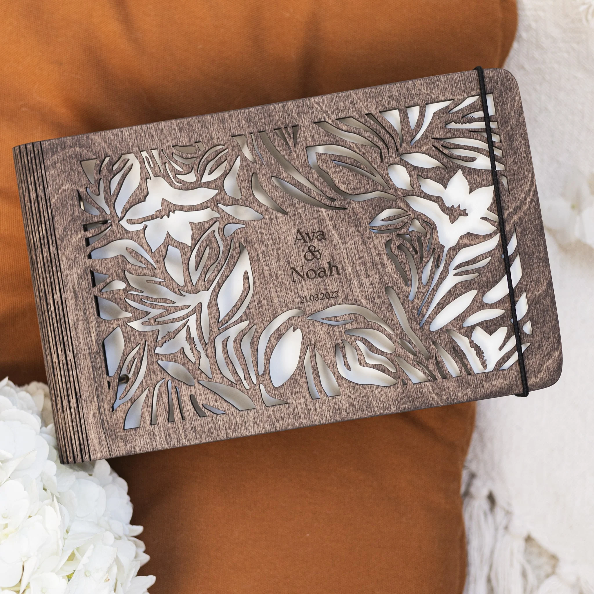 Wooden Photo Album - Wildflower - Image 3